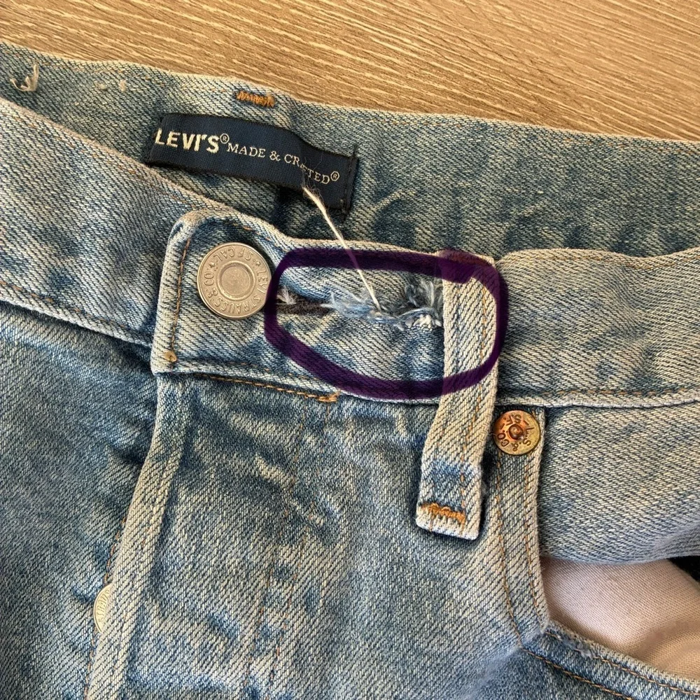 LEVIS 501 skinny jeans light blue wash size 29 high waist classic button fly